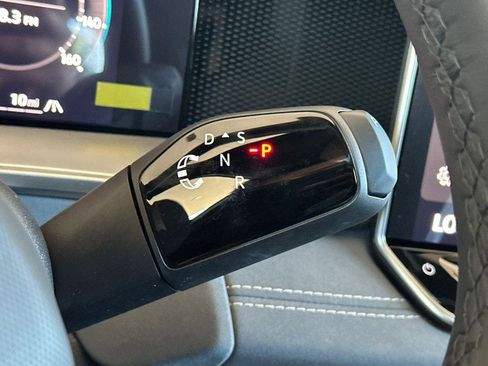 New 2026 Volkswagen Tiguan SE R-Line image 20