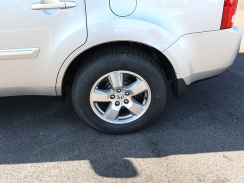 Used 2011 Honda Pilot EX image 3