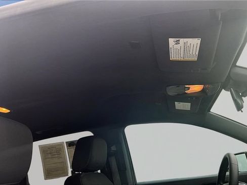 Used 2023 Chevrolet Colorado LT w/ LT Convenience Package RWD image 29
