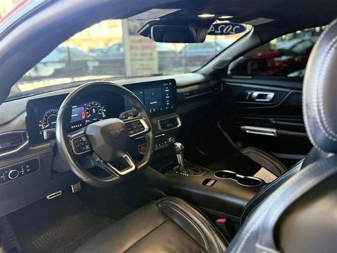 Used 2024 Ford Mustang GT Premium RWD image 31
