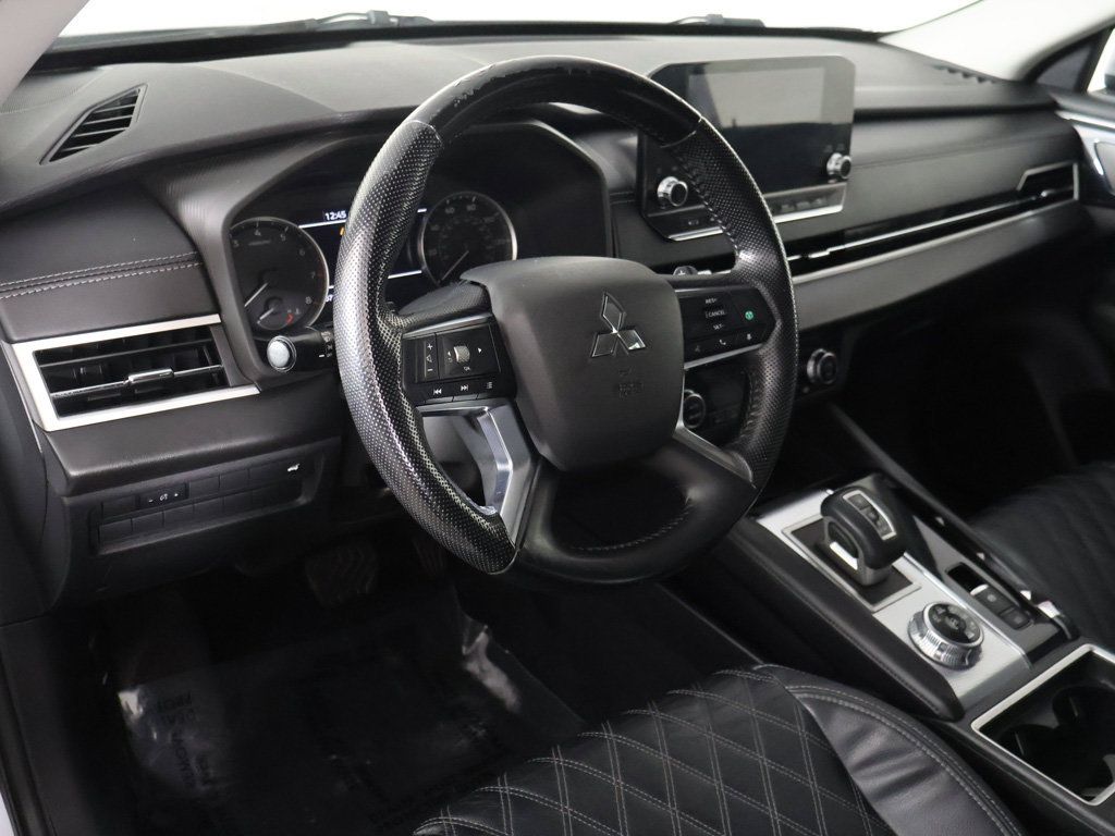 Used 2022 Mitsubishi Outlander SEL AWD/4WD image 23