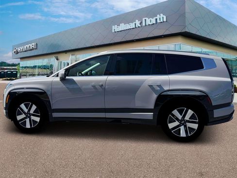 New 2026 Hyundai Ioniq 9 SEL image 3