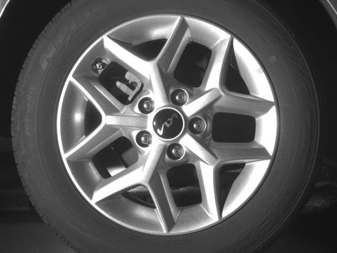 Used 2025 Kia Soul LX w/ LX Technology Package FWD image 14