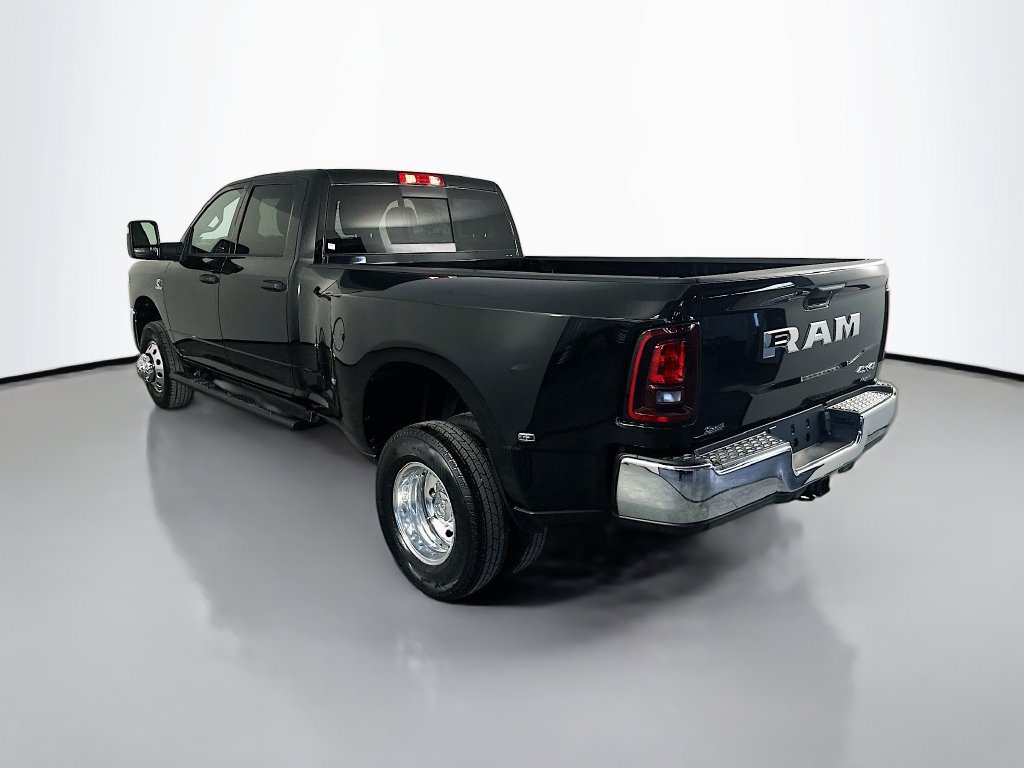 New 2026 RAM 3500 Tradesman AWD/4WD image 5