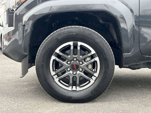 Used 2024 Toyota Tacoma TRD Sport image 10
