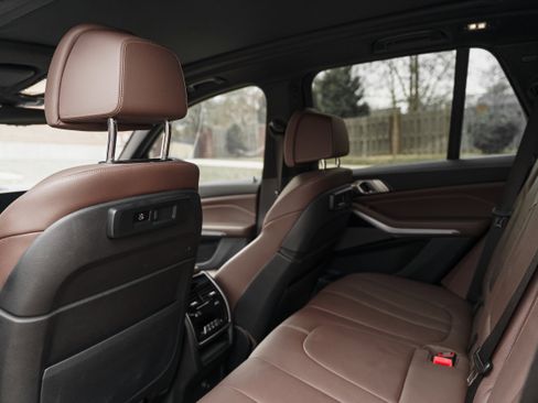 Used 2021 BMW X5 xDrive45e w/ M Sport Package image 25