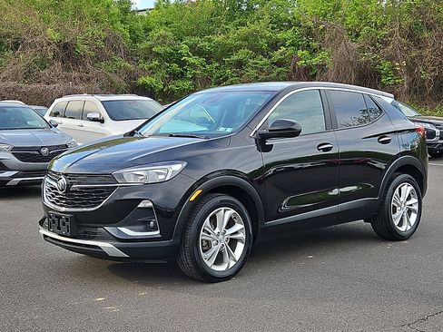 Certified 2023 Buick Encore GX Preferred w/ Cold Weather Comfort Package FWD image 3
