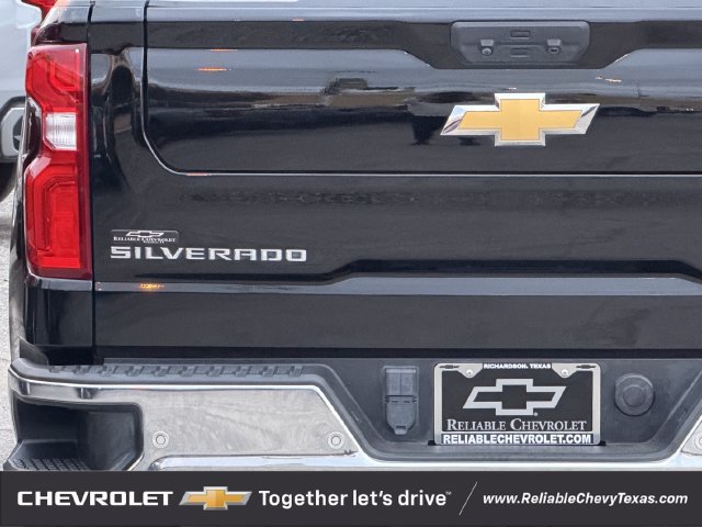 Used 2022 Chevrolet Silverado 1500 LTZ AWD/4WD image 7