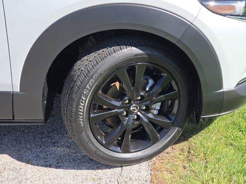 Certified 2025 MAZDA CX-30 AWD 2.5 S w/ Select Sport Pkg image 18
