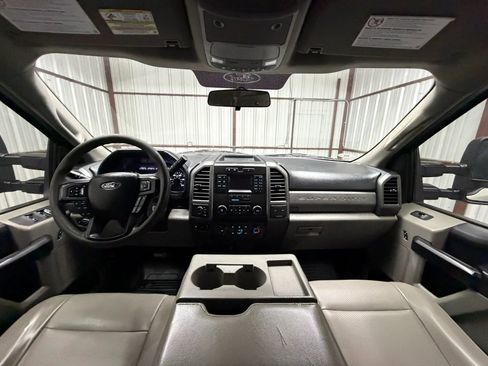 Used 2019 Ford F350 XL w/ Power Equipment Group AWD/4WD image 15