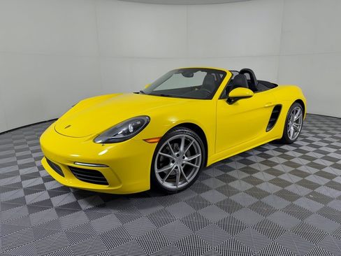 Certified 2025 Porsche 718 Boxster RWD image 1