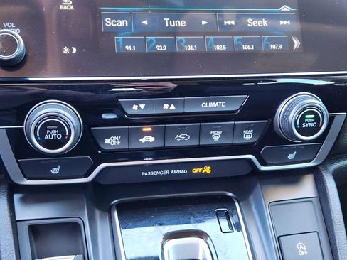 Used 2021 Honda CR-V Special Edition image 20