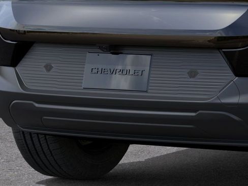 New 2026 Chevrolet Equinox EV LT AWD/4WD image 14