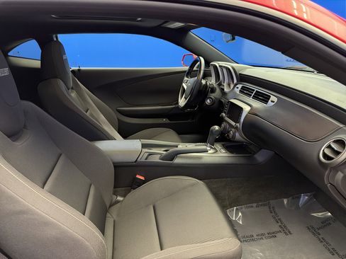 Used 2014 Chevrolet Camaro SS w/ White Rally Stripe Package RWD image 22