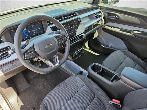 New 2027 Chevrolet Bolt LT w/ Comfort Package FWD image 3