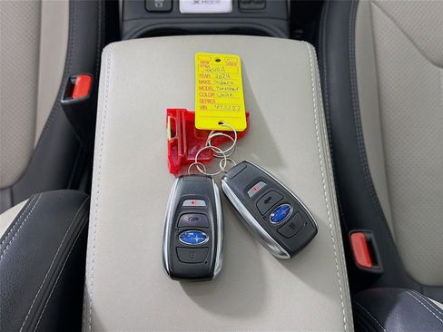 Used 2024 Subaru Forester Limited image 33
