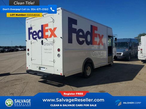 Used 2021 Ford E-450 and Econoline 450 Super Duty w/ A/C Prep Package RWD image 4