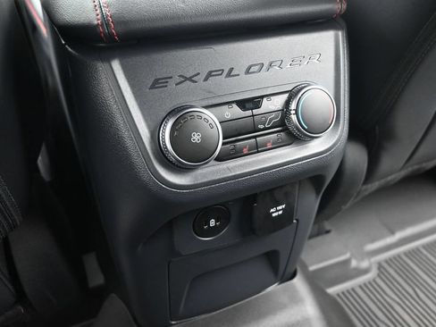 Used 2026 Ford Explorer ST AWD/4WD image 17