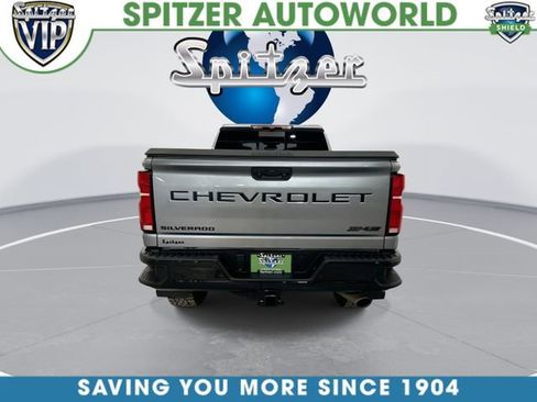 Used 2025 Chevrolet Silverado 2500 ZR2 w/ LPO, Dark Essentials Package image 10