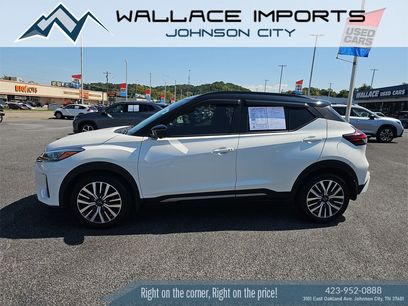 Used 2023 Nissan Kicks SR