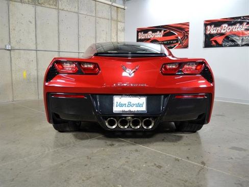 Used 2015 Chevrolet Corvette Stingray w/ 2LT Preferred Equipment Group image 6