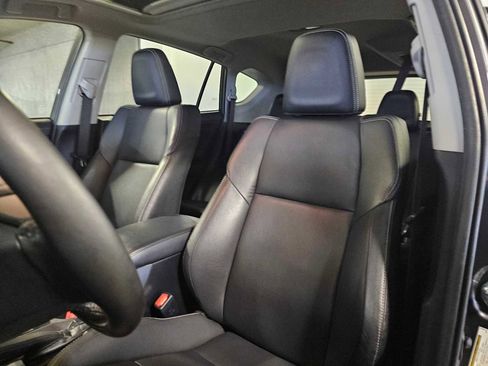 Used 2018 Toyota RAV4 Limited w/ All Weather Liner Package image 31