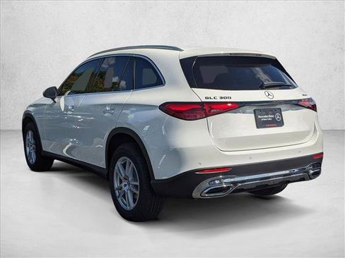 Used 2026 Mercedes-Benz GLC 300 4MATIC image 8