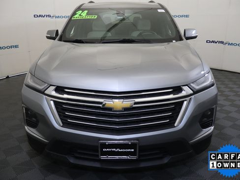 Used 2024 Chevrolet Traverse LT AWD/4WD image 15