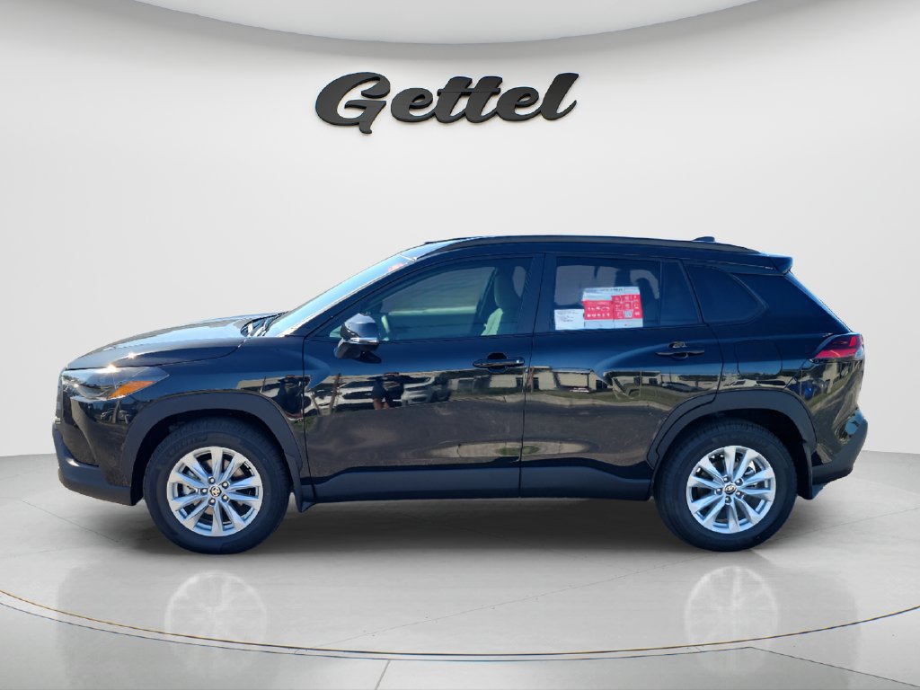 New 2026 Toyota Corolla Cross LE FWD image 8