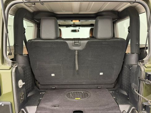 Used 2016 Jeep Wrangler Sahara AWD/4WD image 20