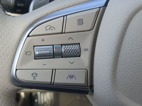 New 2026 Genesis G70 2.5T Prestige image 24