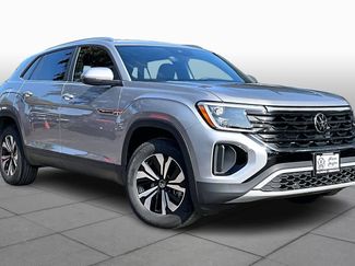 New 2026 Volkswagen Atlas Cross Sport SE FWD video 2
