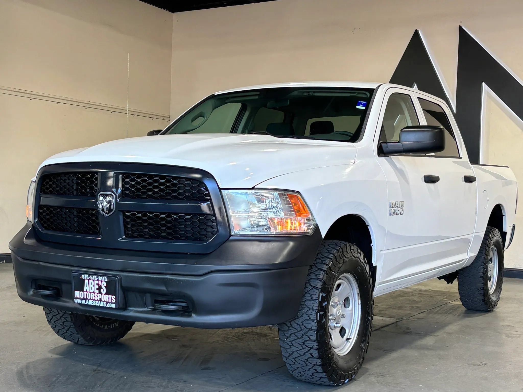 Used 2016 RAM 1500 Tradesman w/ Popular Equipment Group AWD/4WD image 1