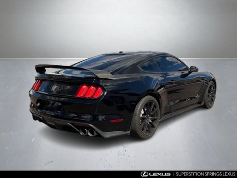 Used 2018 Ford Mustang Shelby GT350 w/ Convenience Package image 3