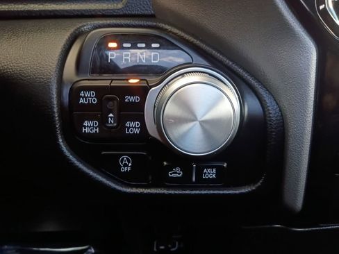 Used 2023 RAM 1500 Laramie AWD/4WD image 5
