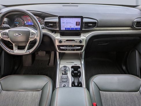 Used 2022 Ford Explorer Timberline image 17