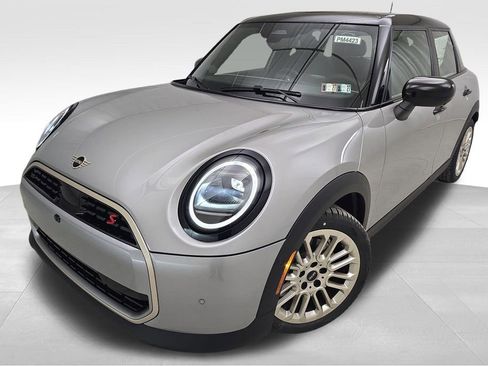 New 2026 MINI Cooper S image 1