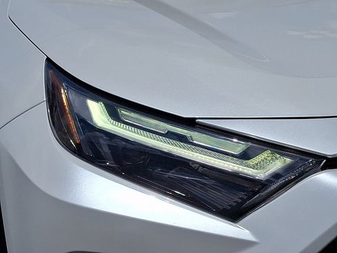 Used 2023 Toyota RAV4 SE w/ SE Grade Weather Package AWD/4WD image 10