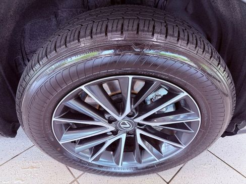 Used 2024 Lexus NX 250 FWD image 16
