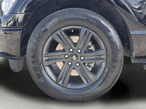 Used 2022 Ford F150 XLT w/ Equipment Group 302A High RWD image 11