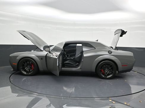 Used 2023 Dodge Challenger SRT Hellcat image 33