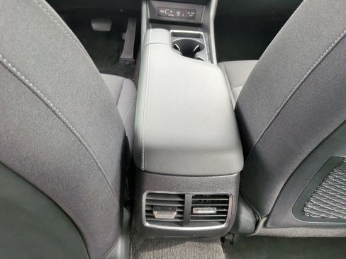 Used 2025 Hyundai Sonata SEL FWD image 33