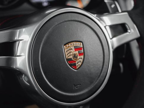 Used 2015 Porsche 911 GT3 RWD image 39