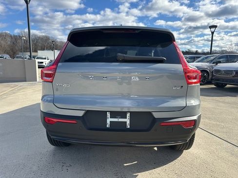 New 2026 Volvo XC40 B5 Plus w/ Protection Package Premier image 6