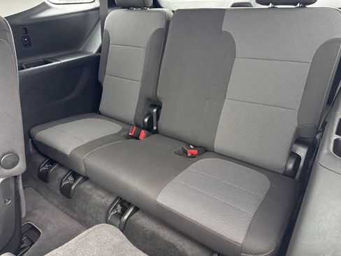 Used 2018 Chevrolet Traverse LT image 29