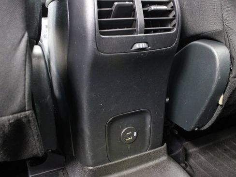 Used 2020 Ford Escape SE AWD/4WD image 16