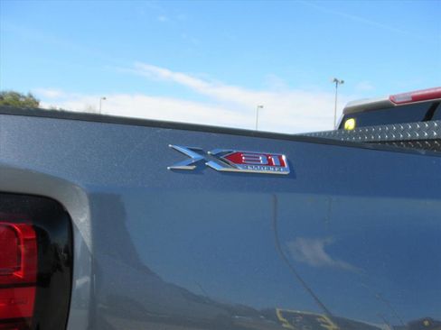 Used 2022 GMC Sierra 1500 Elevation w/ X31 Off-Road Package image 8