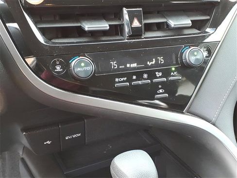 Used 2024 Toyota Camry LE image 12