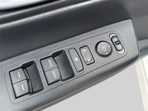 Certified 2024 Honda CR-V EX image 7