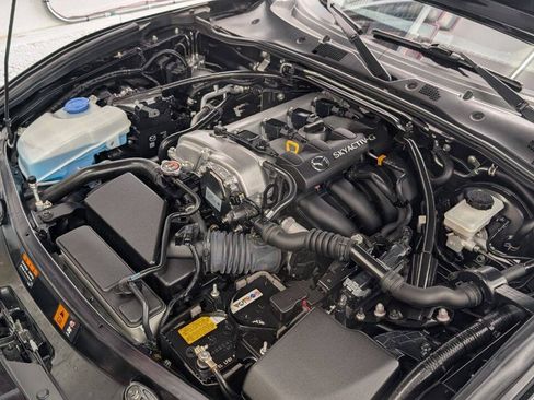 Used 2022 MAZDA MX-5 Miata RF Grand Touring RWD image 23